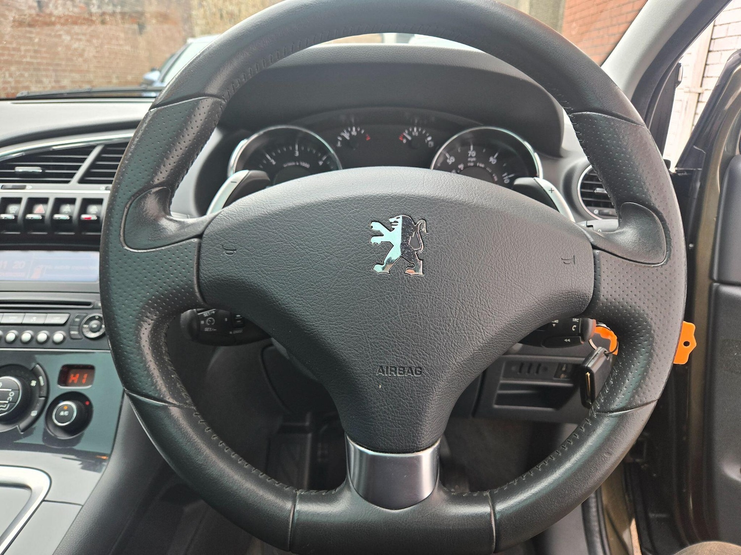 Vehicle 29