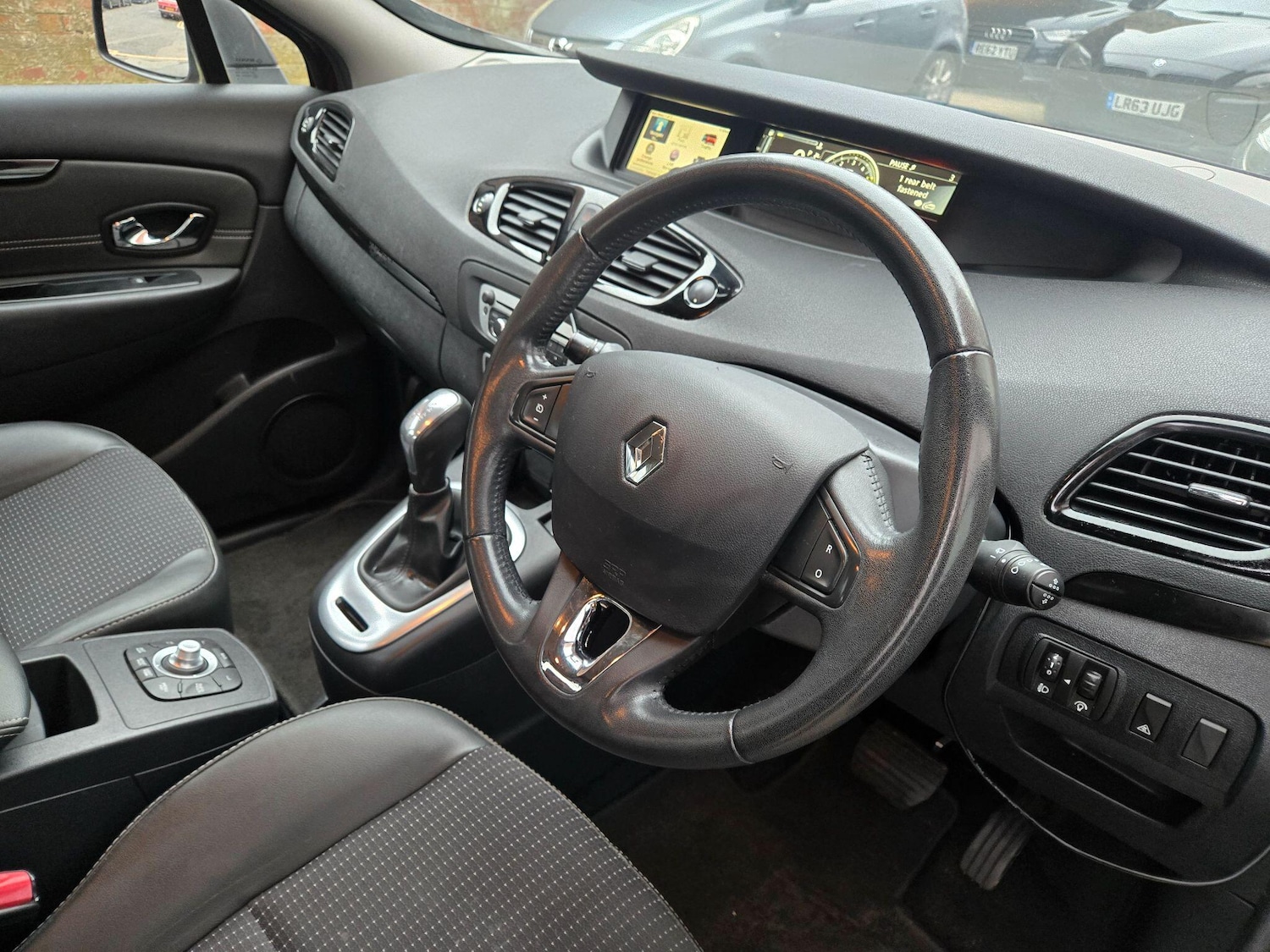 Used Renault Scenic 2013 for sale - 77377122: Photo 14