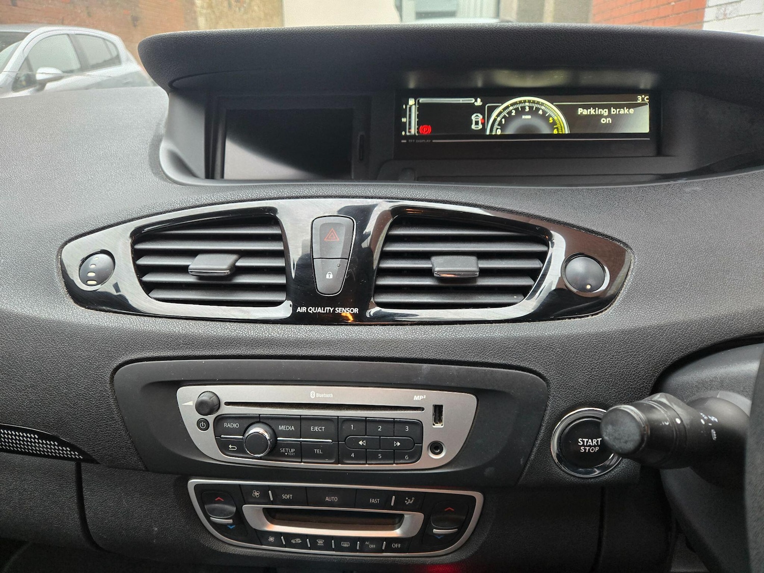 Used Renault Scenic 2013 for sale - 77377122: Photo 21