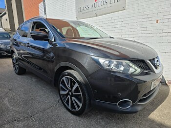 Used Nissan Qashqai 2017 for sale - 78429903: Photo