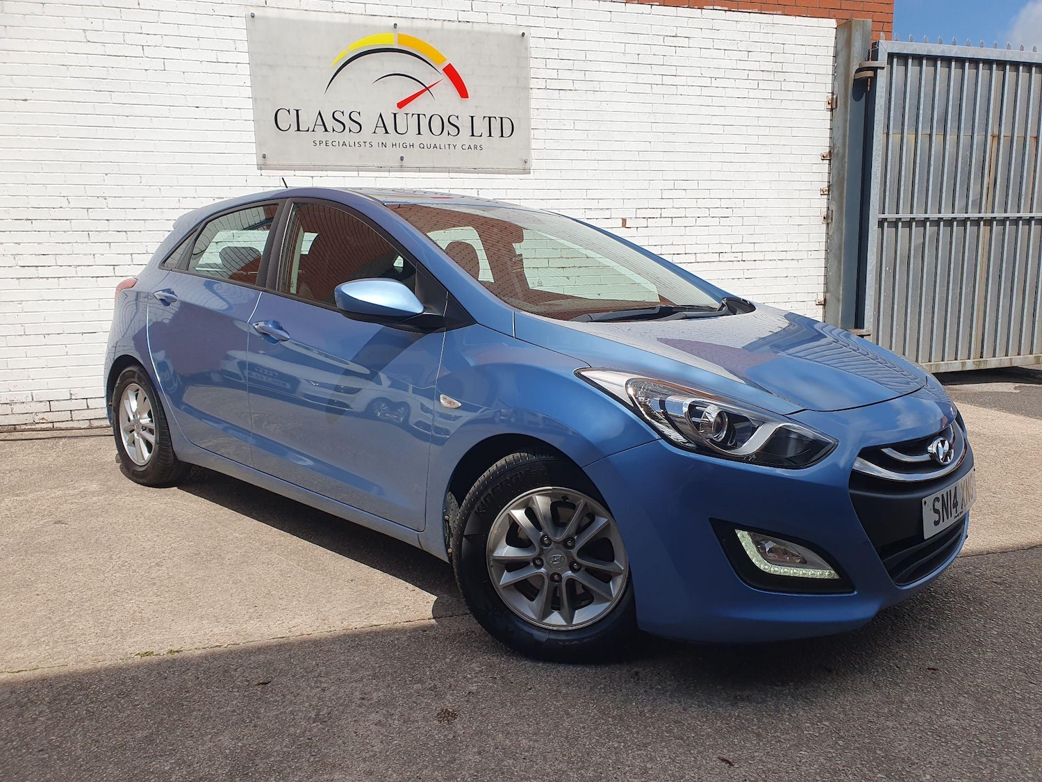 Used Hyundai i30 2014 for sale - 76388240: Photo 1
