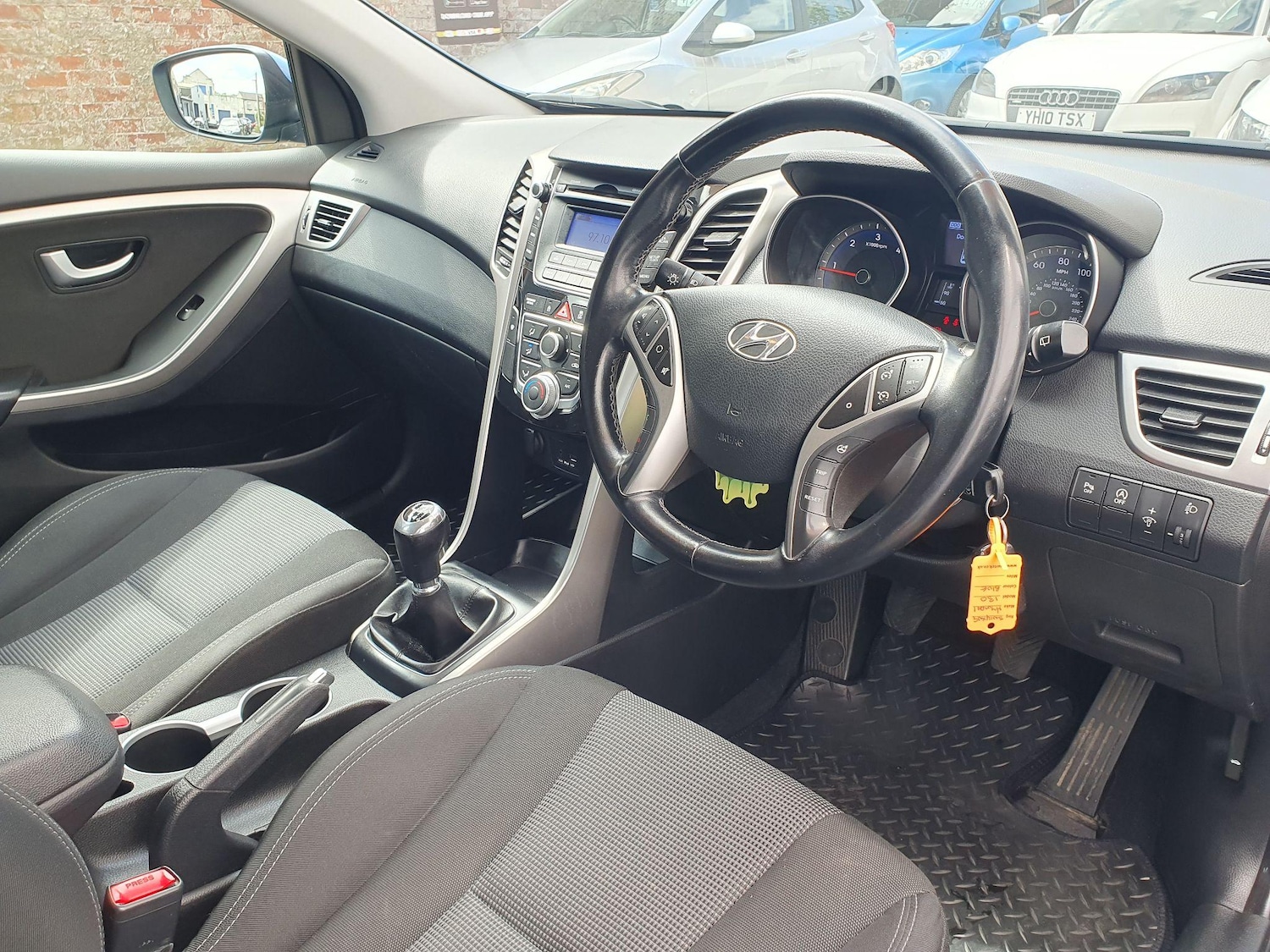 Used Hyundai i30 2014 for sale - 76388240: Photo 12