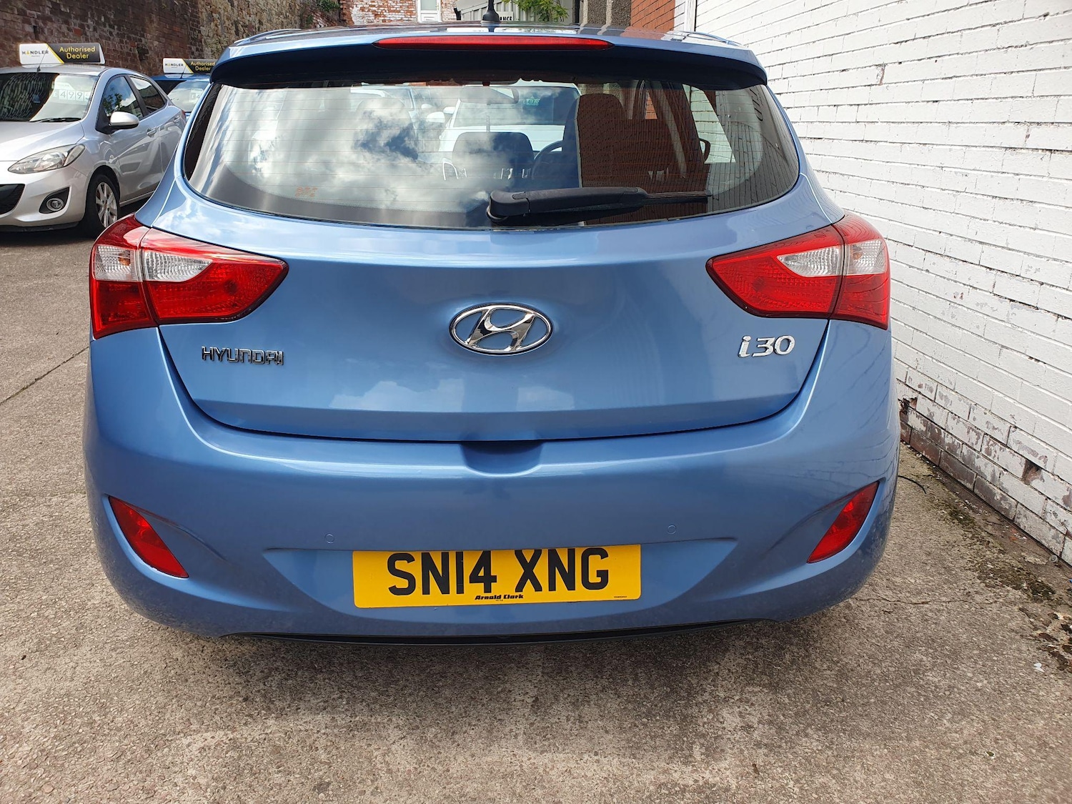 Used Hyundai i30 2014 for sale - 76388240: Photo 9