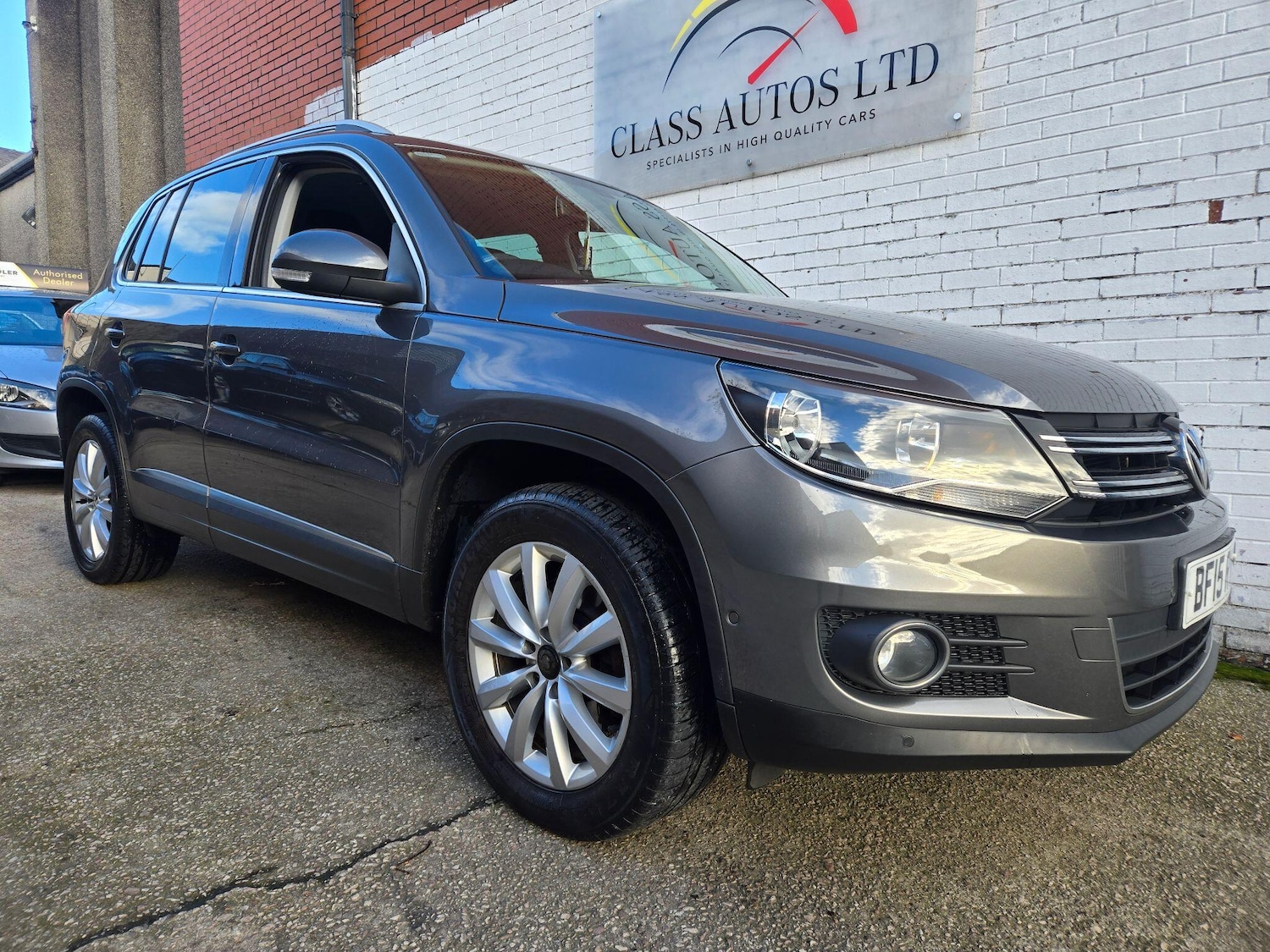 Used Volkswagen Tiguan for sale - 78215157: Photo 6