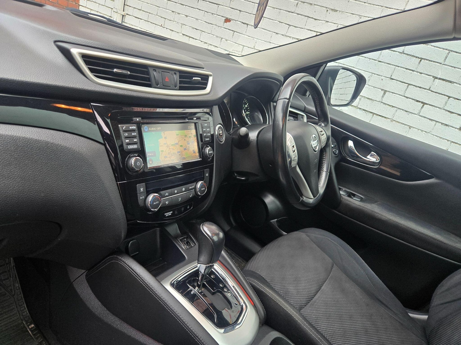 Used Nissan Qashqai 2014 for sale - 77799044: Photo 11