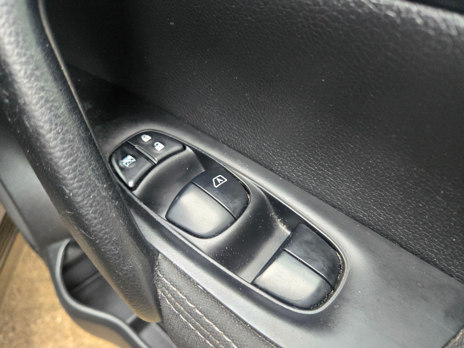 Used Nissan Qashqai 2014 for sale - 77799044: Photo 17