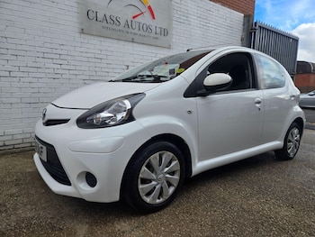 Used Toyota AYGO 2014 for sale - 76327239: Photo 4