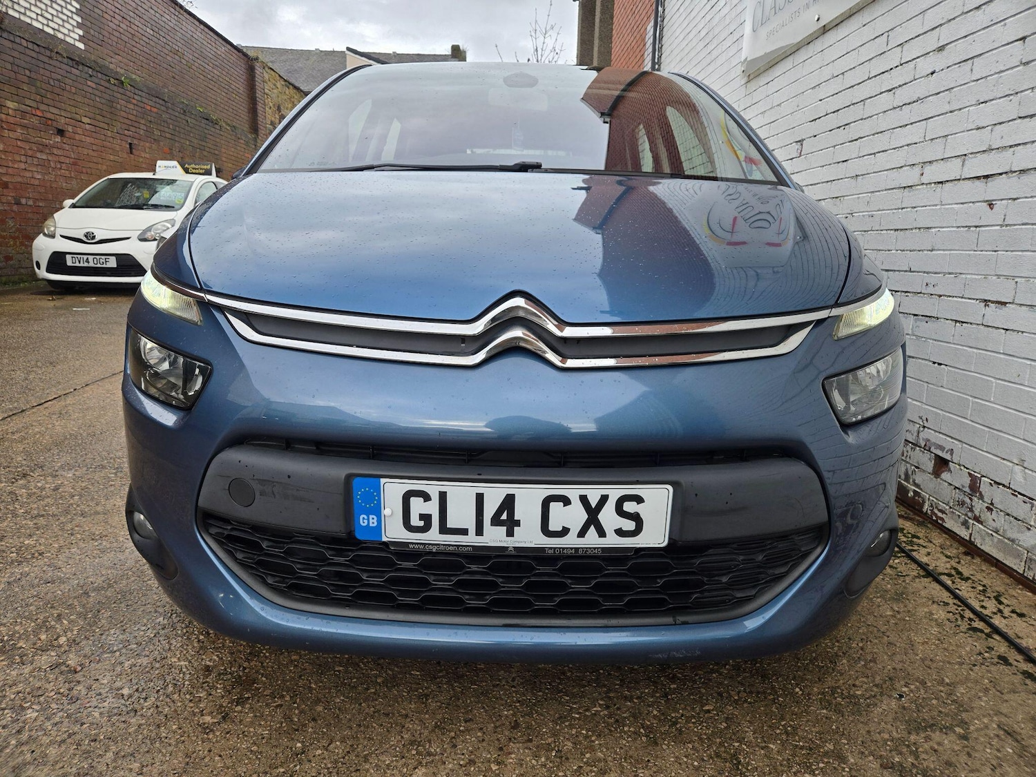 Used Citroen C4 Picasso for sale - 76727127: Photo 2