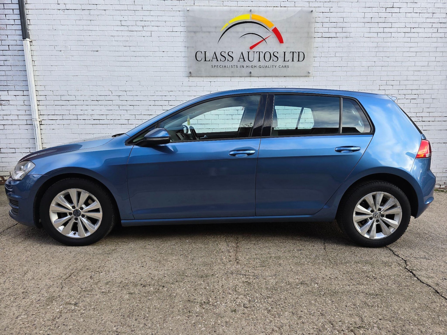 Used Volkswagen Golf 2013 for sale - 76512339: Photo 10