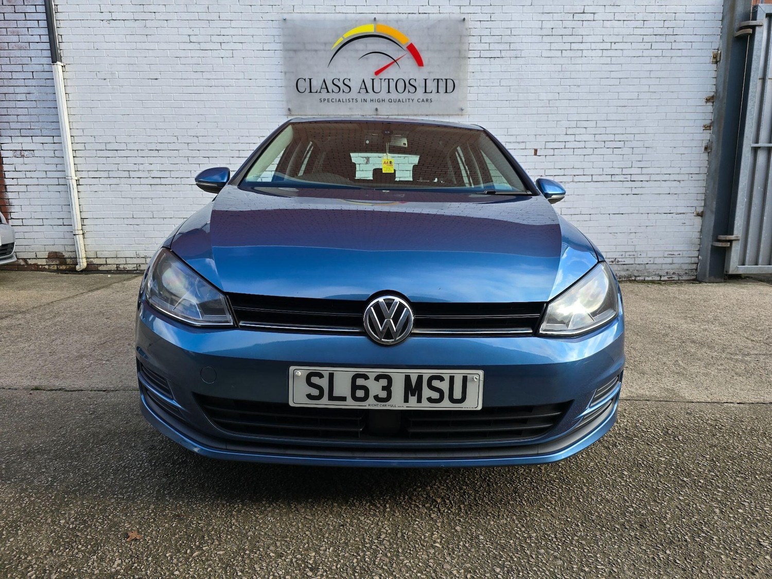 Used Volkswagen Golf 2013 for sale - 76512339: Photo 2