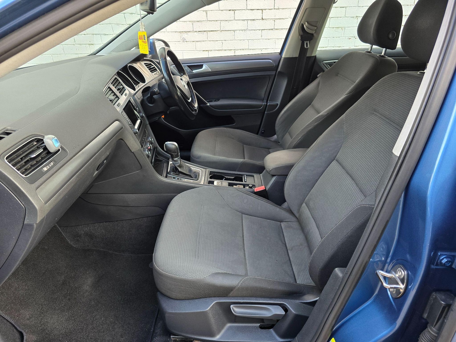 Used Volkswagen Golf 2013 for sale - 76512339: Photo 30