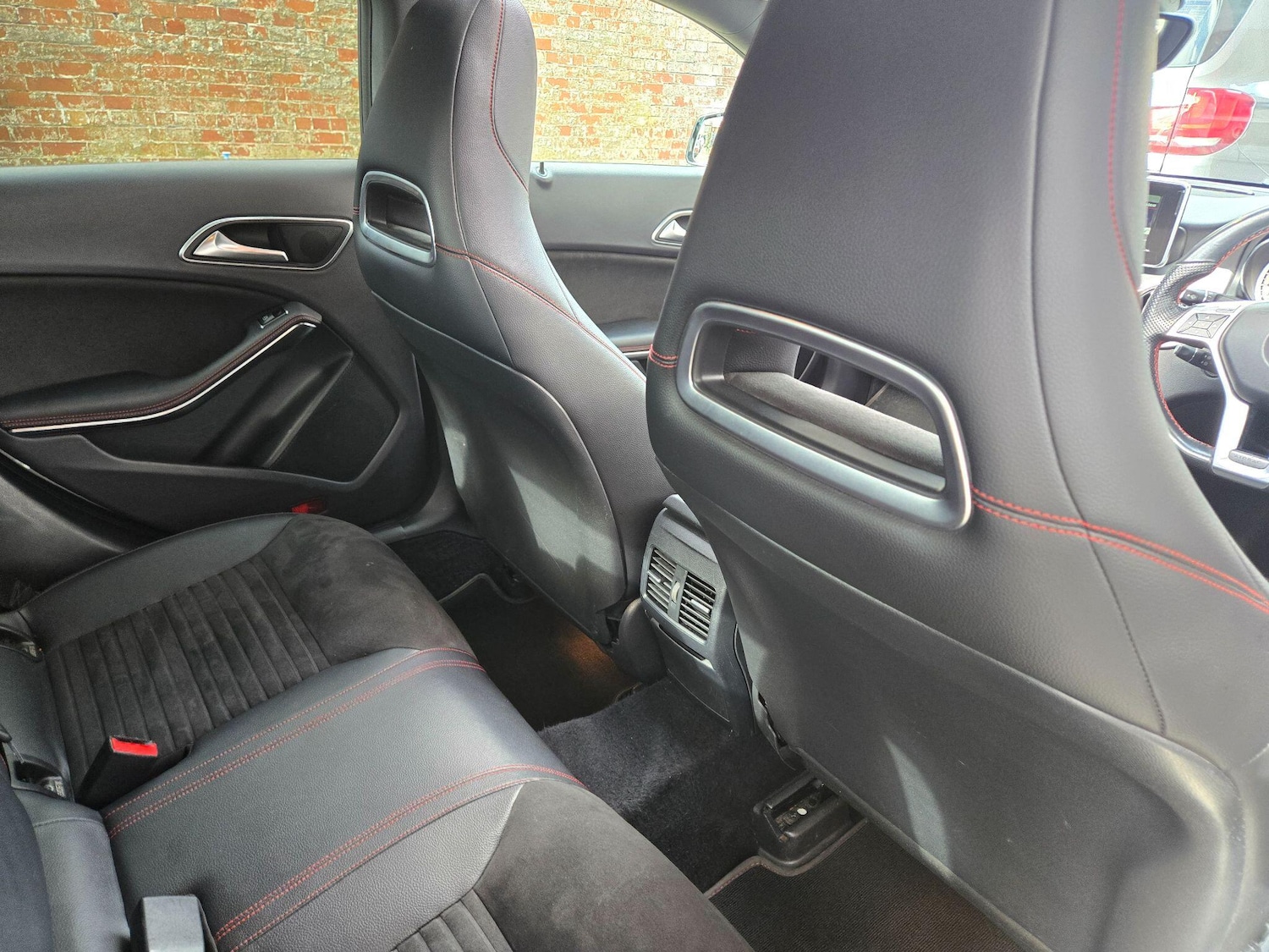 Used Mercedes-Benz CLA 2014 for sale - 76991178: Photo 17