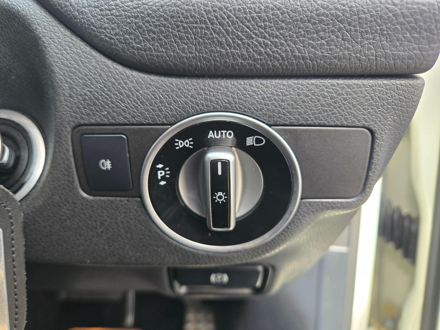 Used Mercedes-Benz CLA 2014 for sale - 76991178: Photo 19