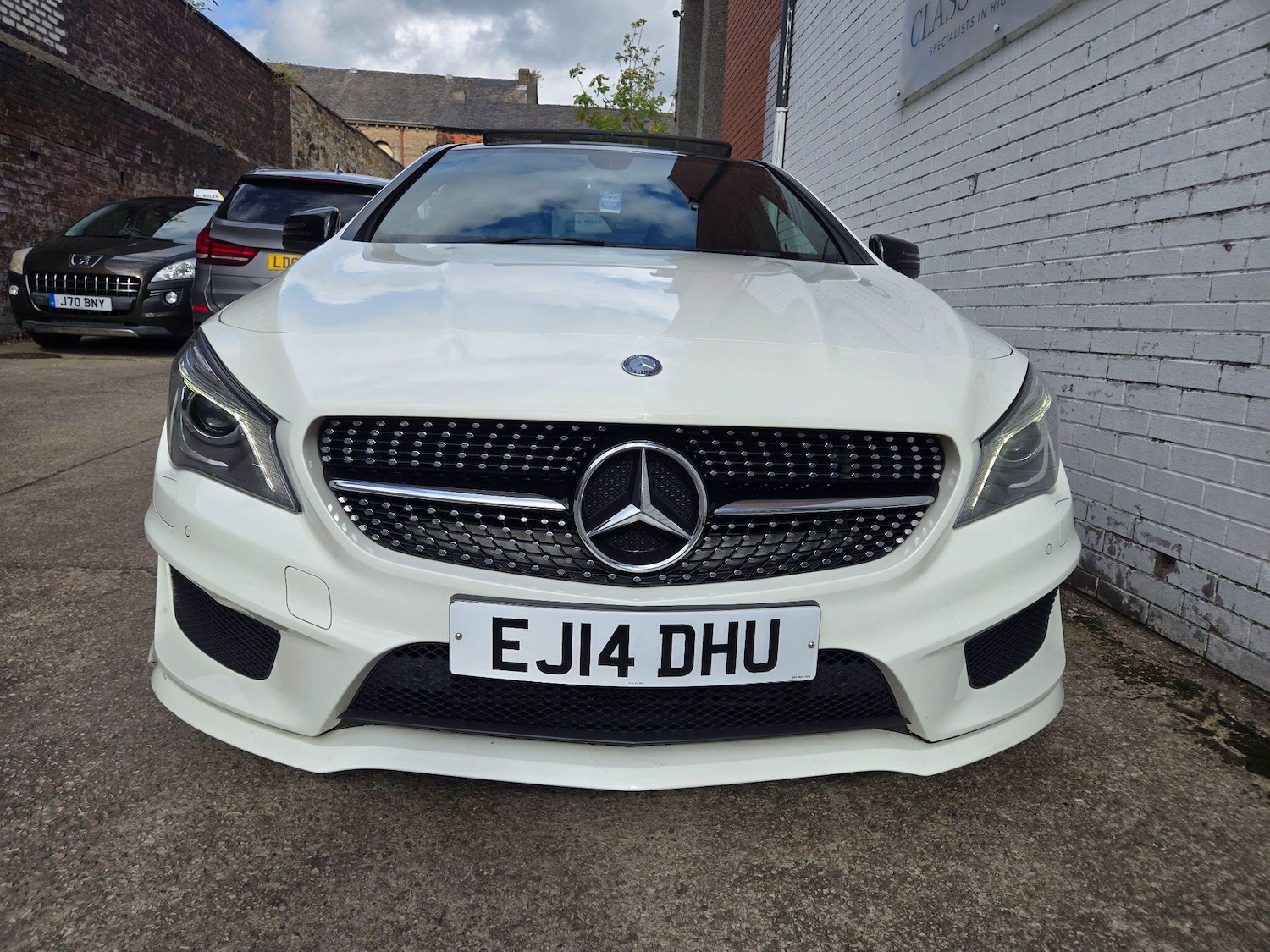 Used Mercedes-Benz CLA 2014 for sale - 76991178: Photo 2