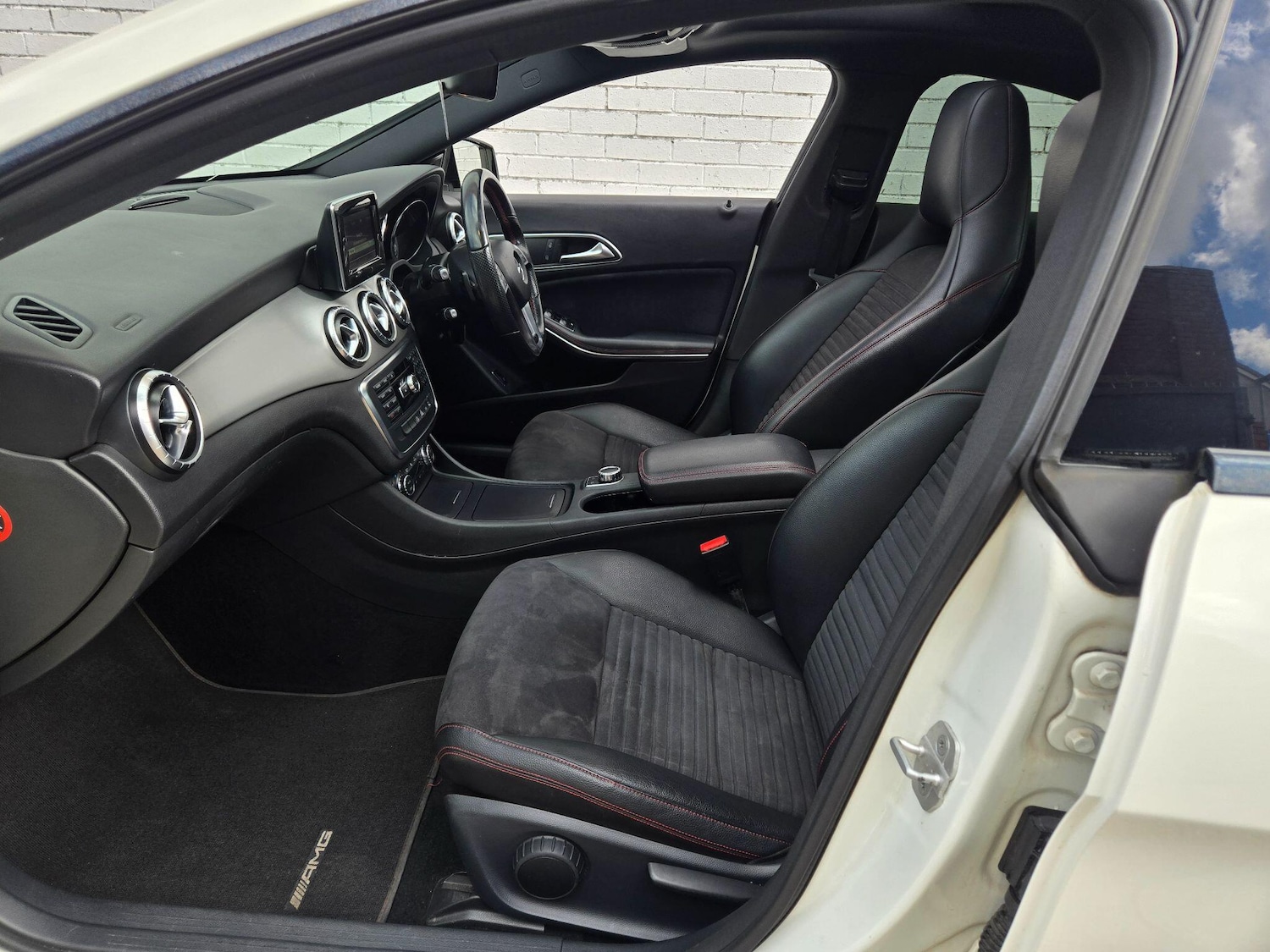 Used Mercedes-Benz CLA 2014 for sale - 76991178: Photo 31