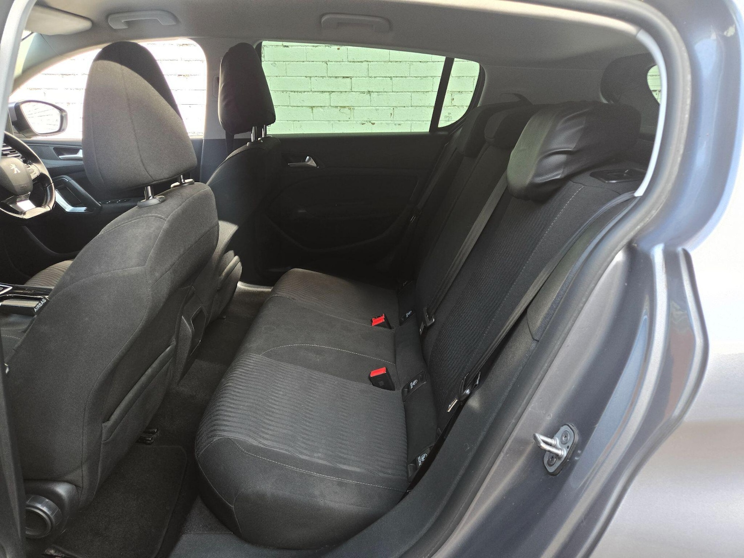 Used Peugeot 308 2015 for sale - 77957330: Photo 20