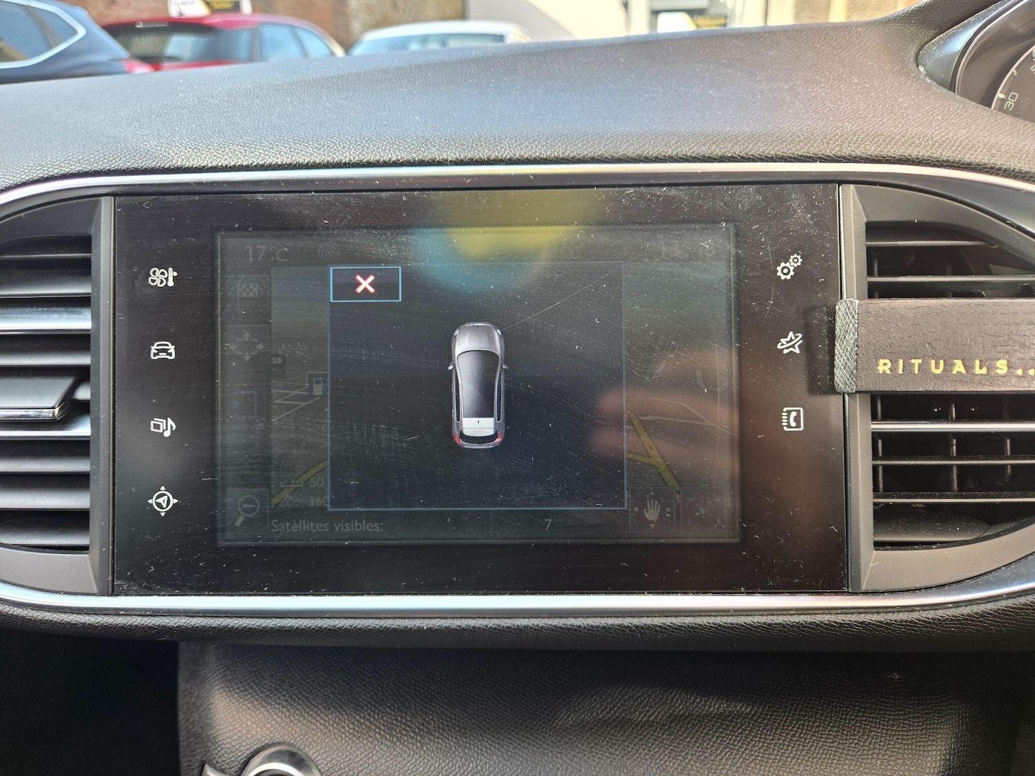 Used Peugeot 308 2015 for sale - 77957330: Photo 27