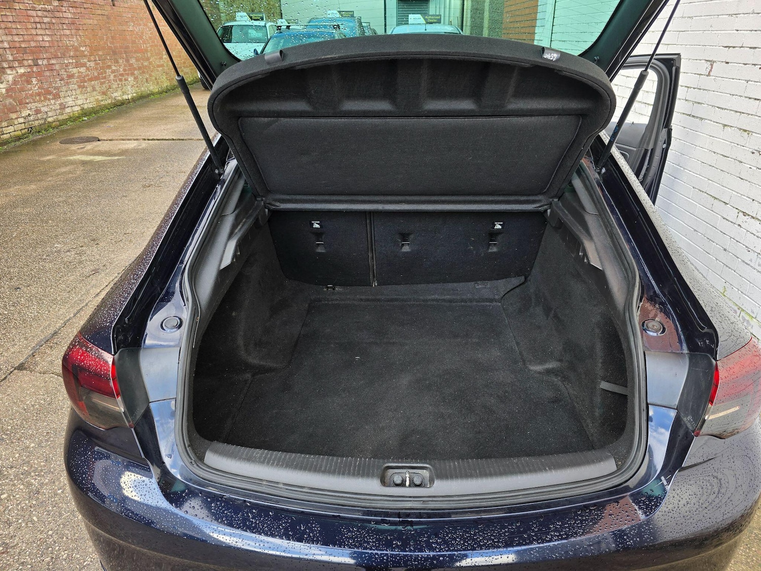 Used Vauxhall Insignia 2017 for sale - 77396066: Photo 23