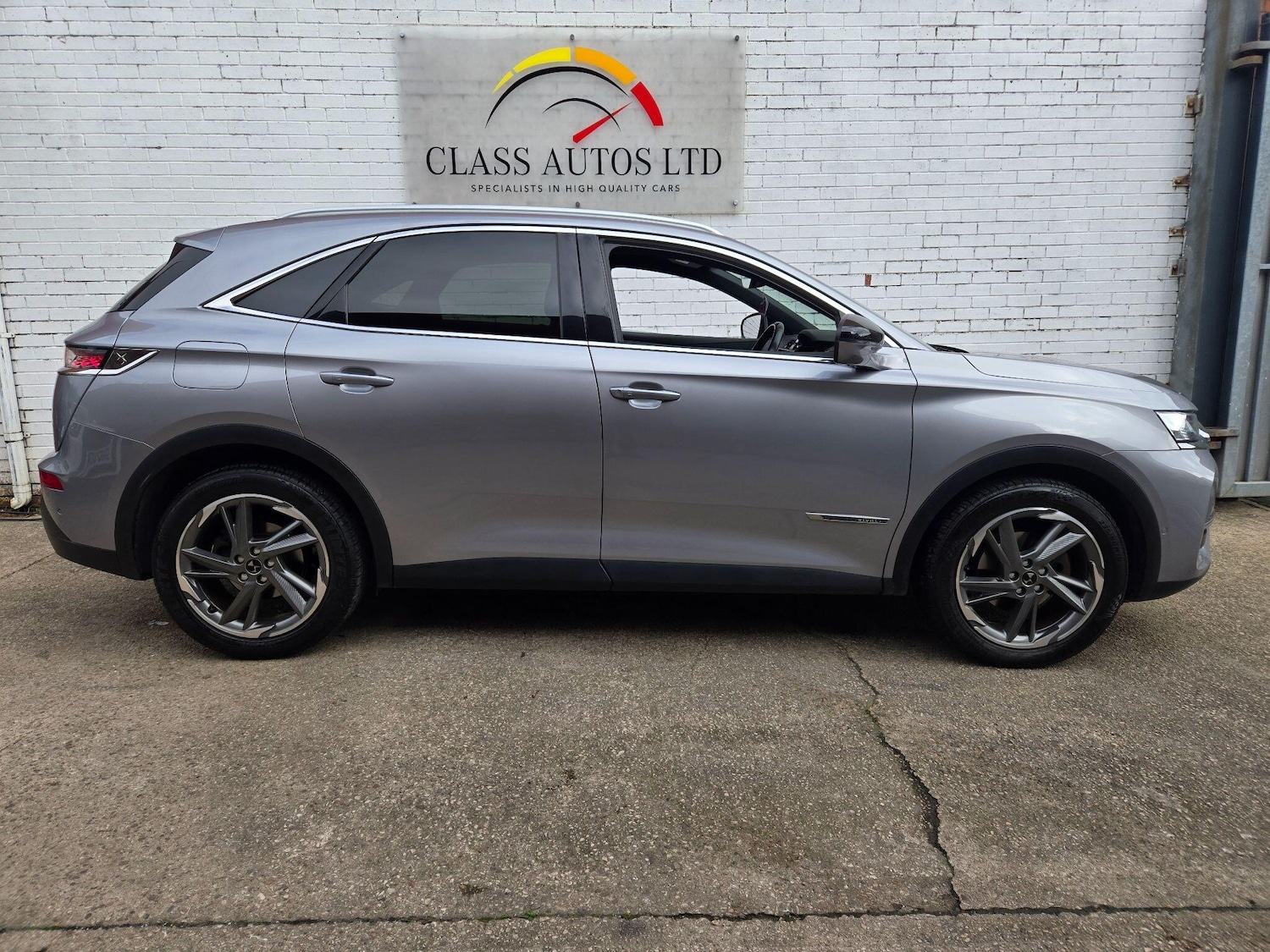 Used DS Automobiles DS 7 Crossback 2019 for sale - 76247152: Photo 10