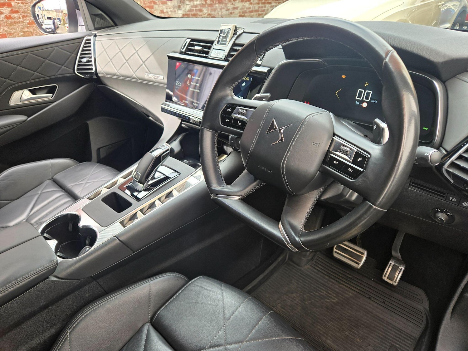 Used DS Automobiles DS 7 Crossback 2019 for sale - 76247152: Photo 14