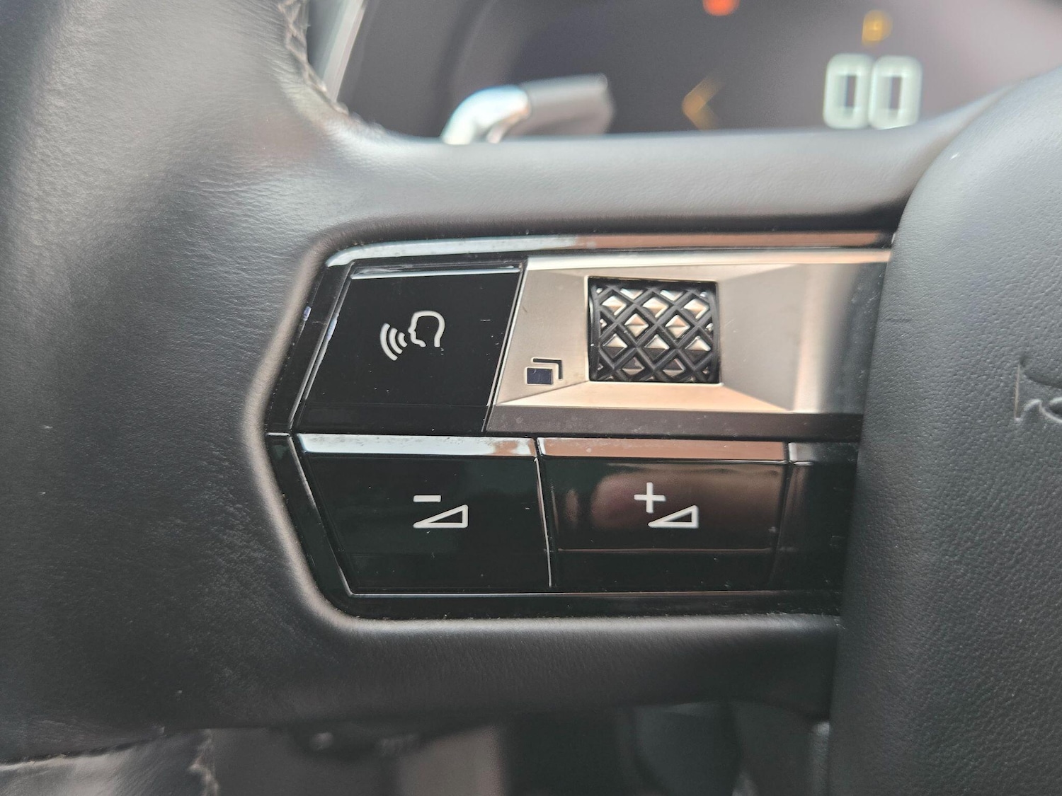 Used DS Automobiles DS 7 Crossback 2019 for sale - 76247152: Photo 20