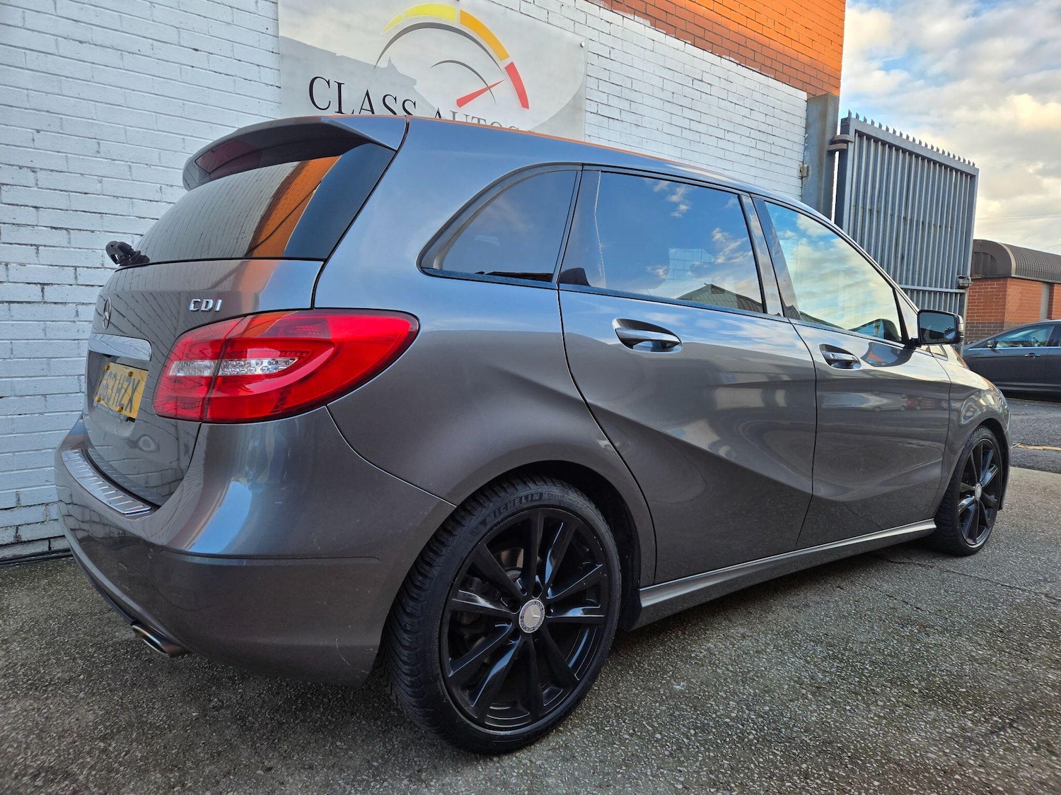 Used Mercedes-Benz B Class 2013 for sale - 76349305: Photo 11