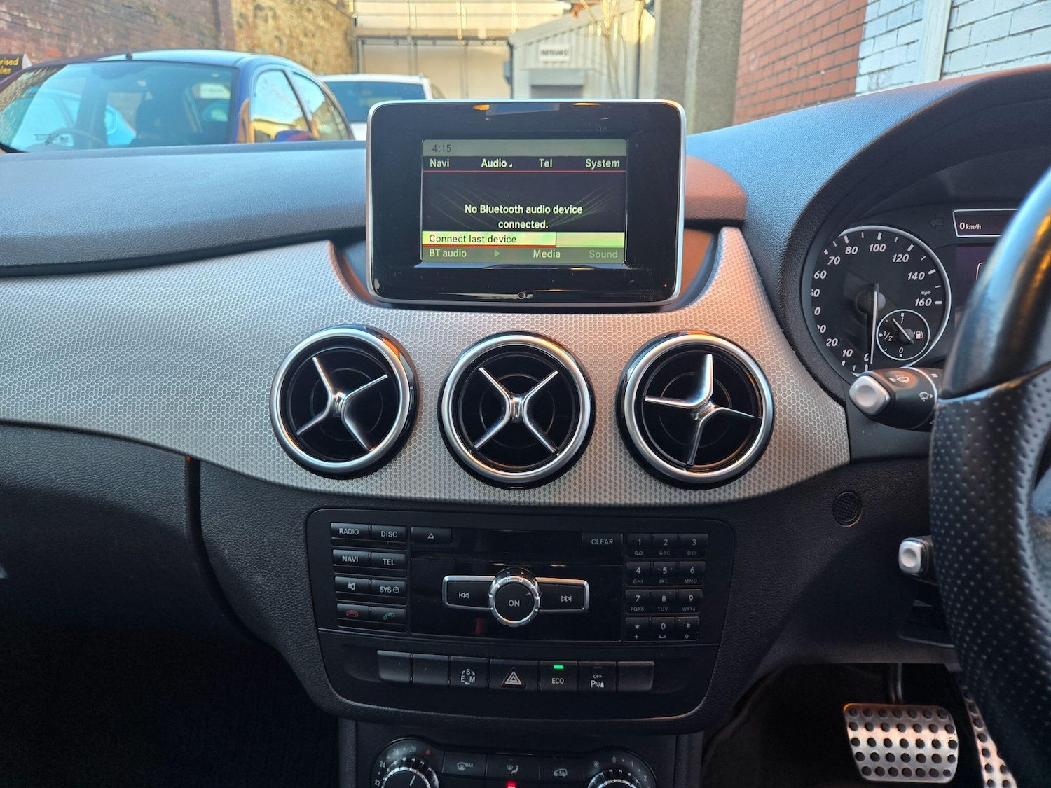 Used Mercedes-Benz B Class 2013 for sale - 76349305: Photo 25