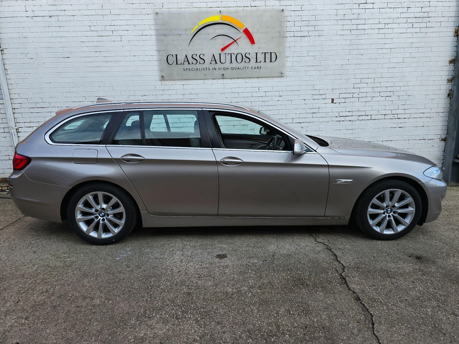 Used BMW 5 Series 2013 for sale - 77314721: Photo 9