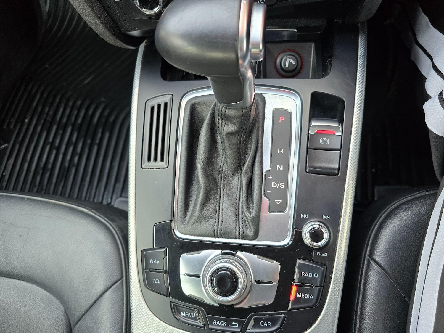 Used Audi A4 2014 for sale - 77387281: Photo 12