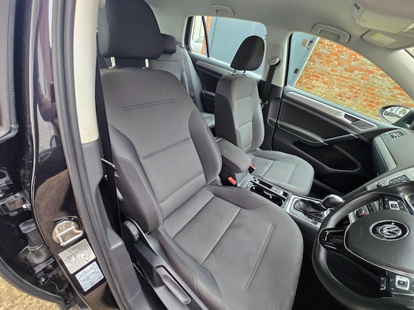 Used Volkswagen Golf 2015 for sale - 76283179: Photo 19