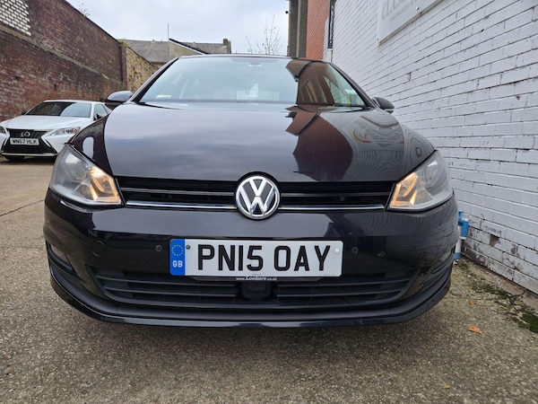 Used Volkswagen Golf 2015 for sale - 76283179: Photo 2