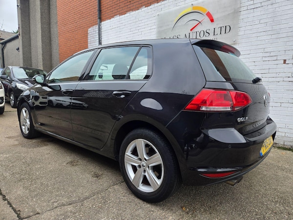 Used Volkswagen Golf 2015 for sale - 76283179: Photo 5
