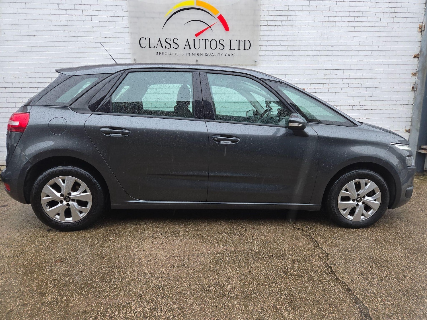Used Citroen C4 Picasso 2015 for sale - 77467908: Photo 10