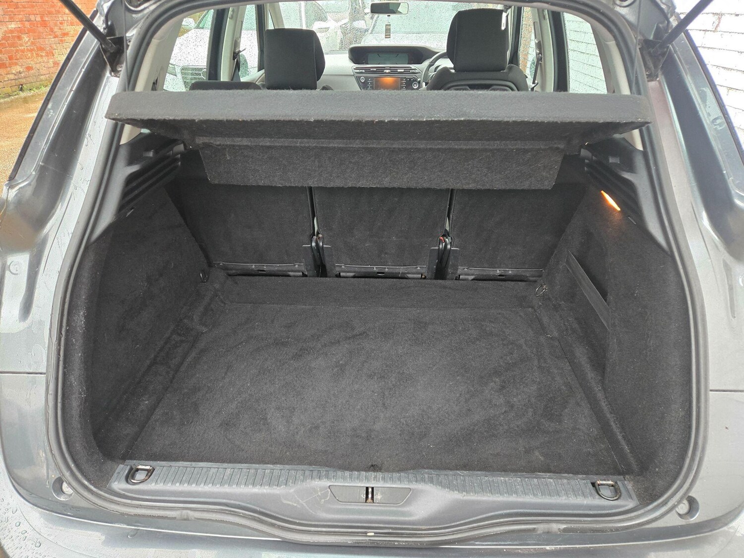 Used Citroen C4 Picasso 2015 for sale - 77467908: Photo 27