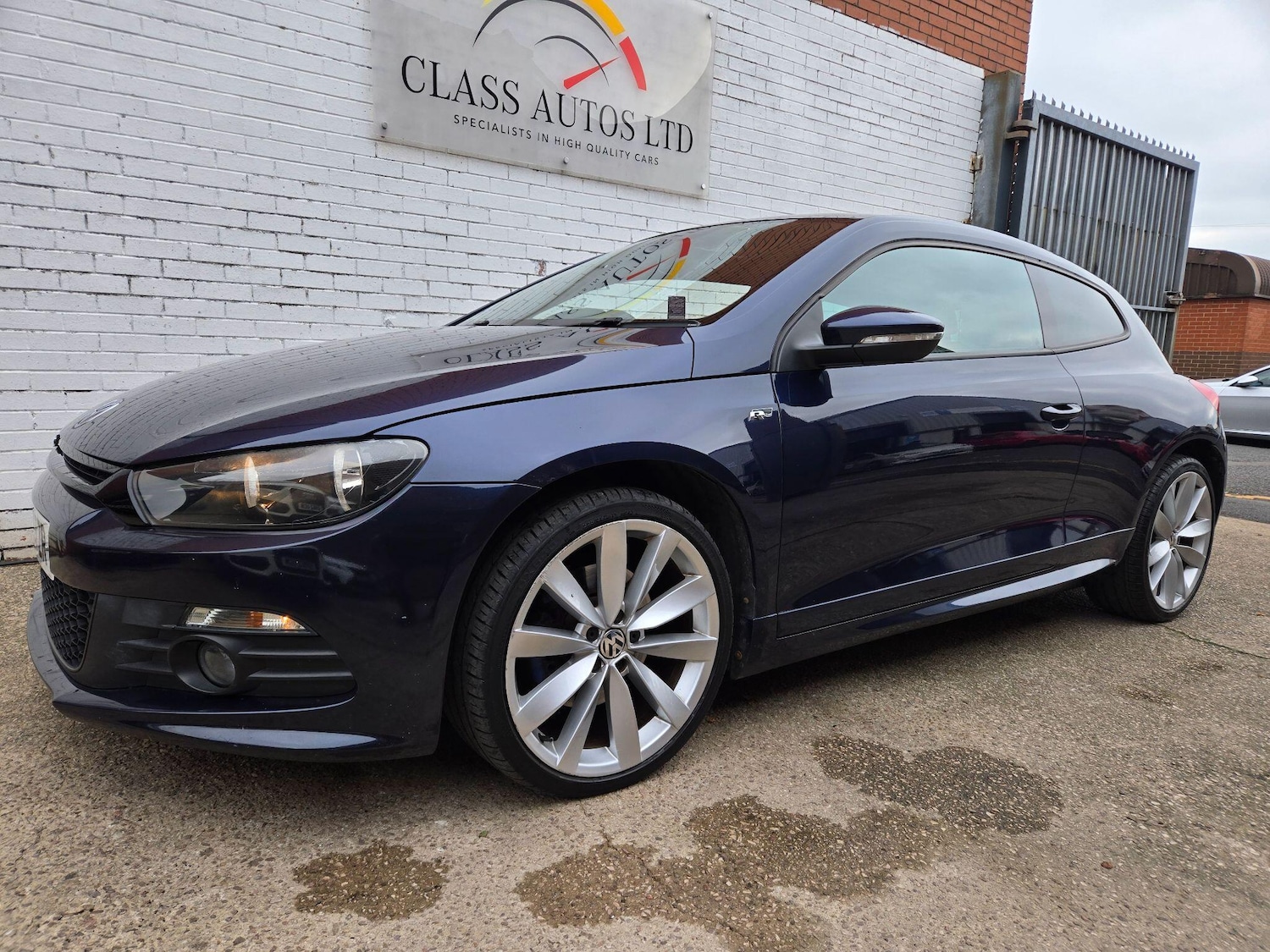 Used Volkswagen Scirocco 2013 for sale - 76227293: Photo 4