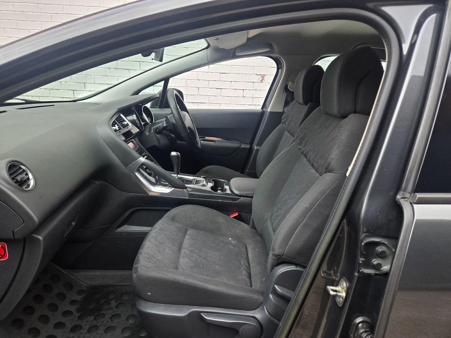 Vehicle 27