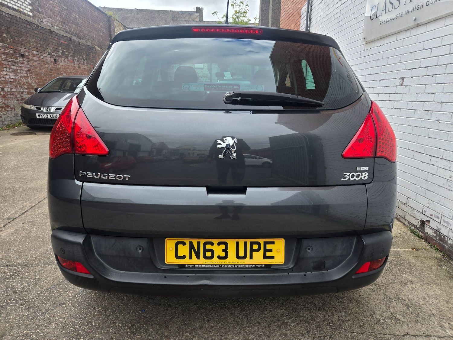 Vehicle 8