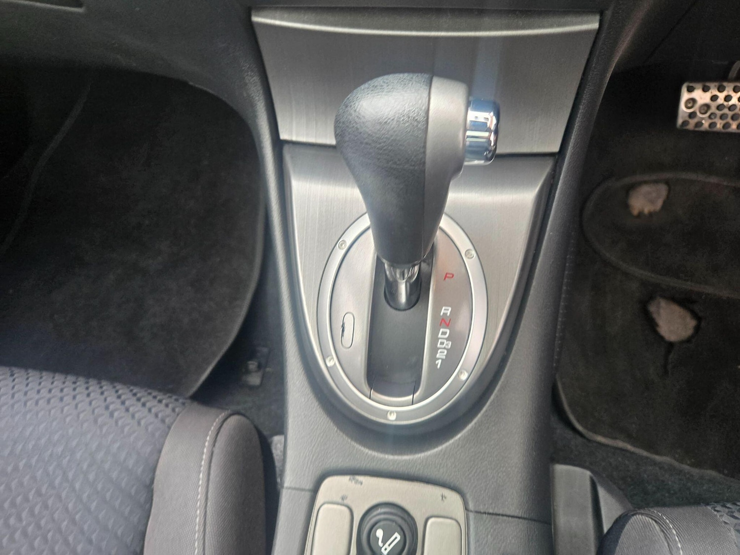 Used Honda Civic 2010 for sale - 77671576: Photo 15