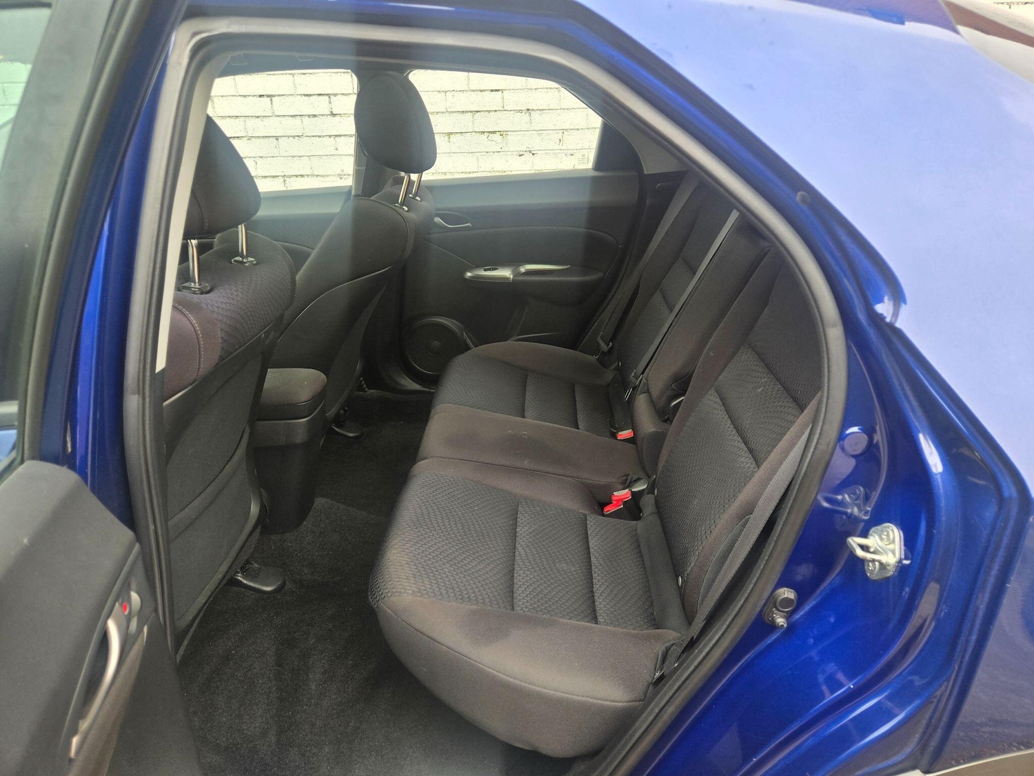 Used Honda Civic 2010 for sale - 77671576: Photo 17