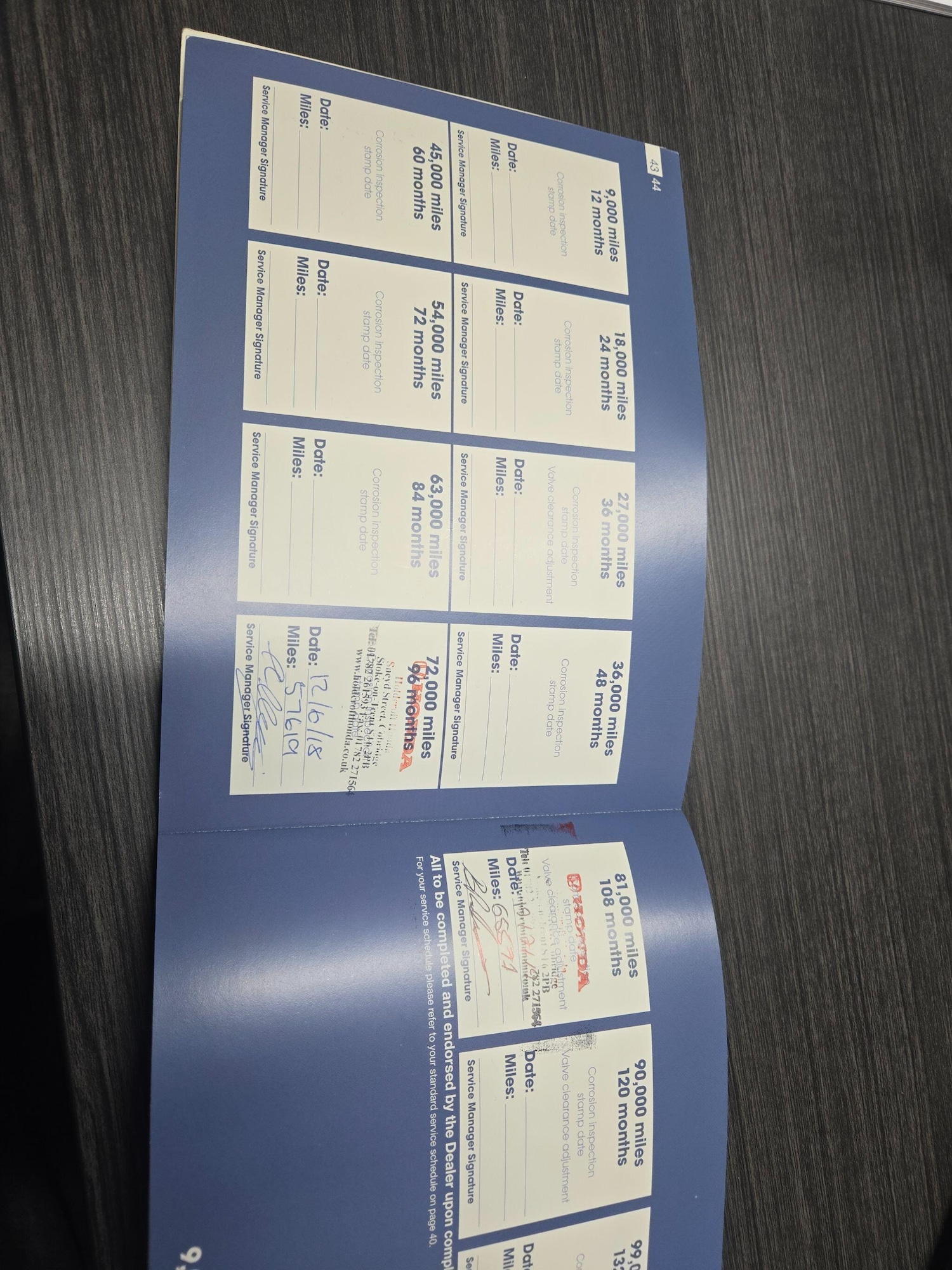 Used Honda Civic 2010 for sale - 77671576: Photo 24