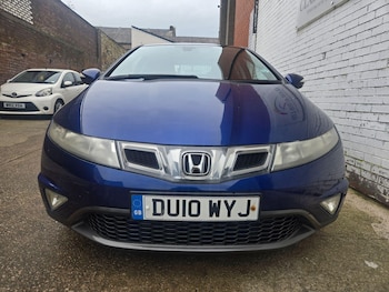 Used Honda Civic 2010 for sale - 77671576: Photo