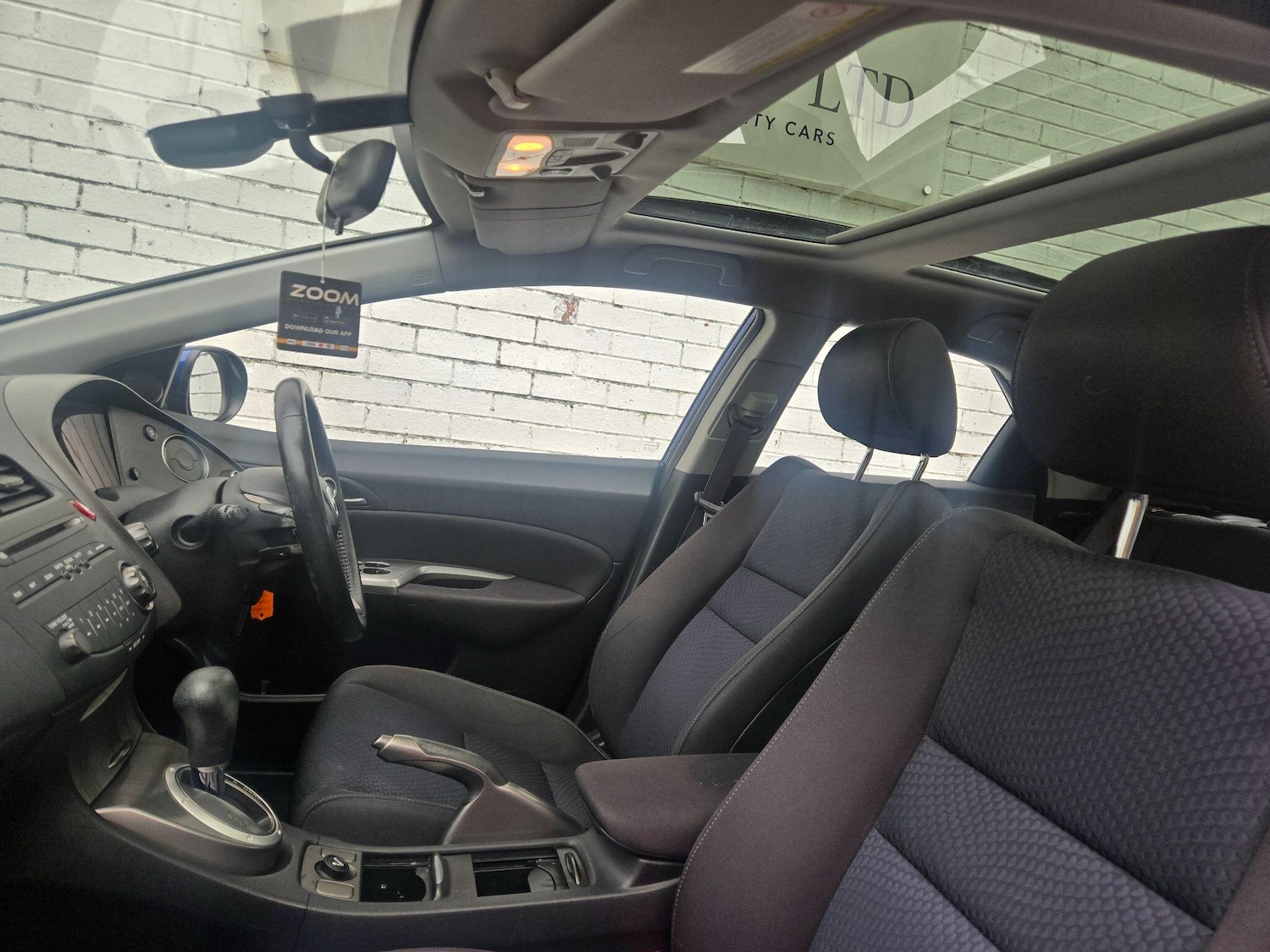 Used Honda Civic 2010 for sale - 77671576: Photo 31