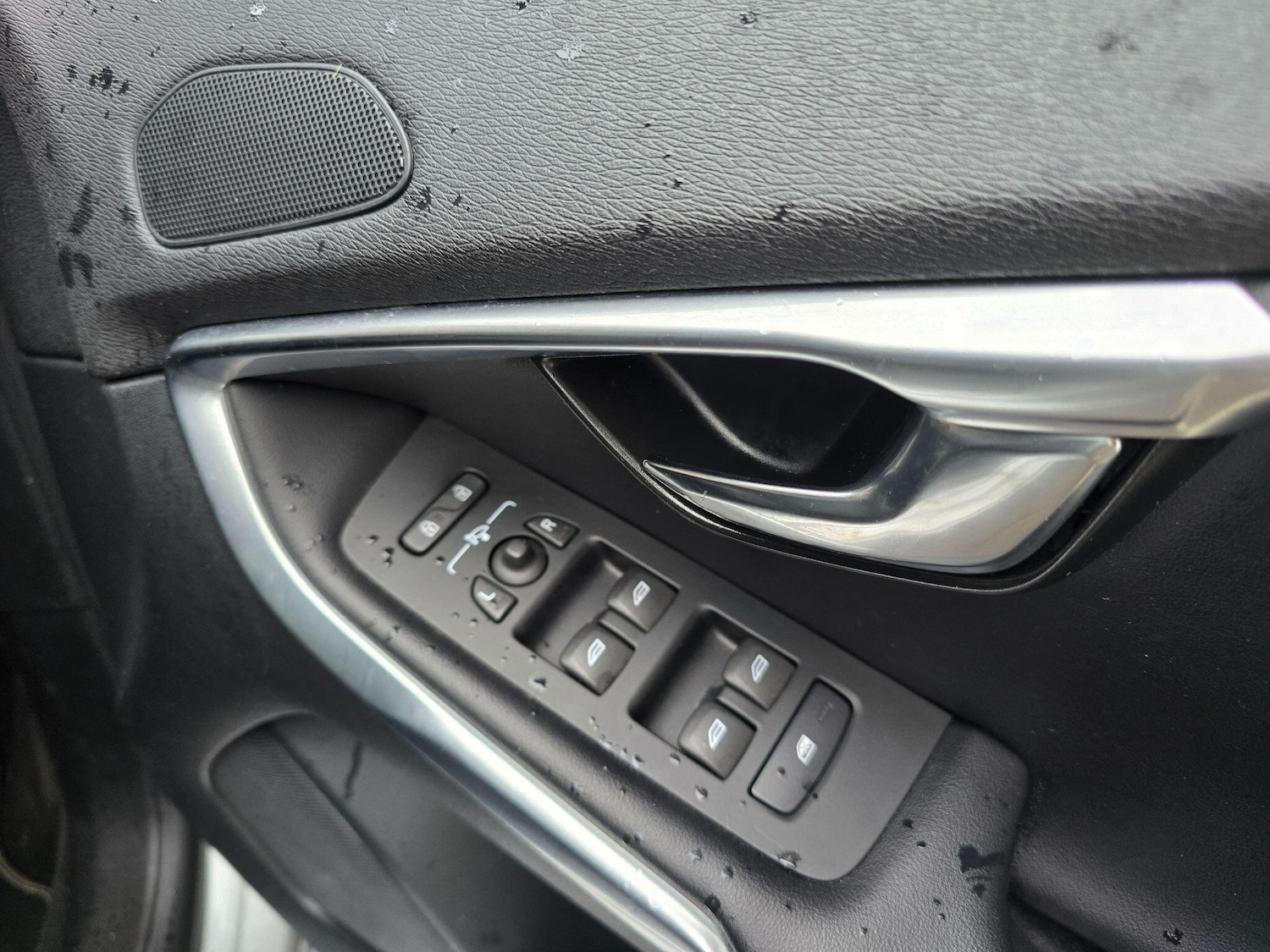 Used Volvo V40 2017 for sale - 76158974: Photo 21