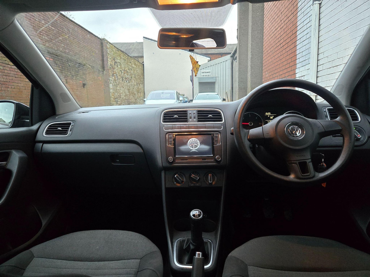 Used Volkswagen Polo 2011 for sale - 77143111: Photo 13