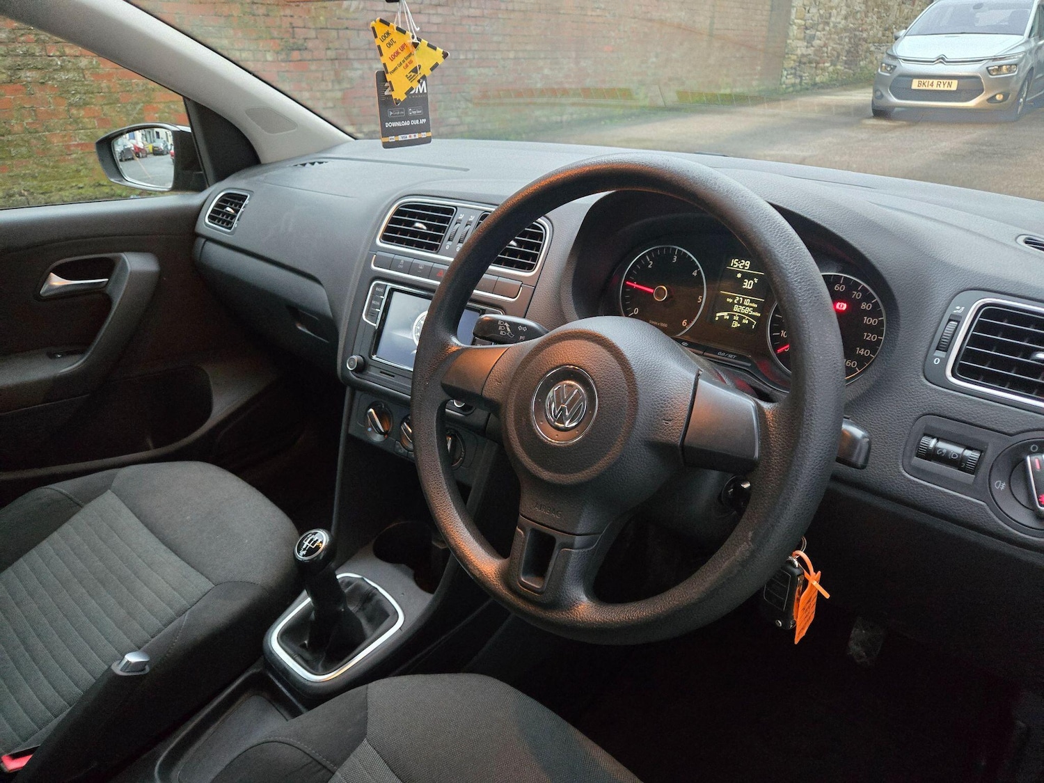 Used Volkswagen Polo 2011 for sale - 77143111: Photo 14