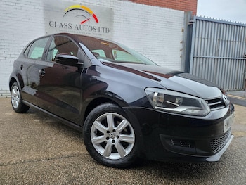Used Volkswagen Polo 2011 for sale - 77143111: Photo