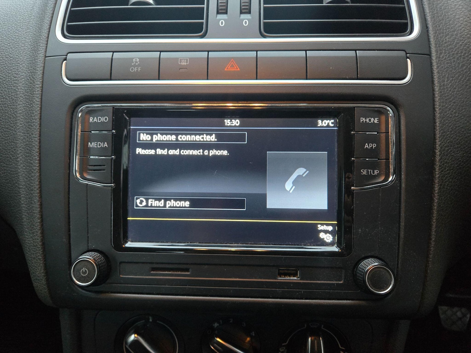 Used Volkswagen Polo 2011 for sale - 77143111: Photo 22