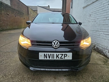 Used Volkswagen Polo 2011 for sale - 77143111: Photo