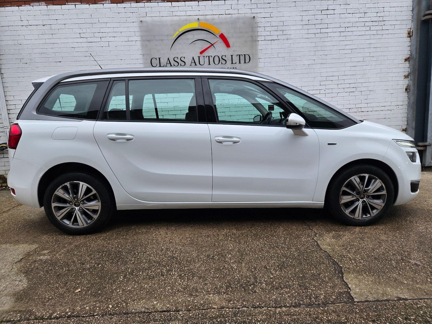 Used Citroen Grand C4 Picasso 2015 for sale - 77611727: Photo 11