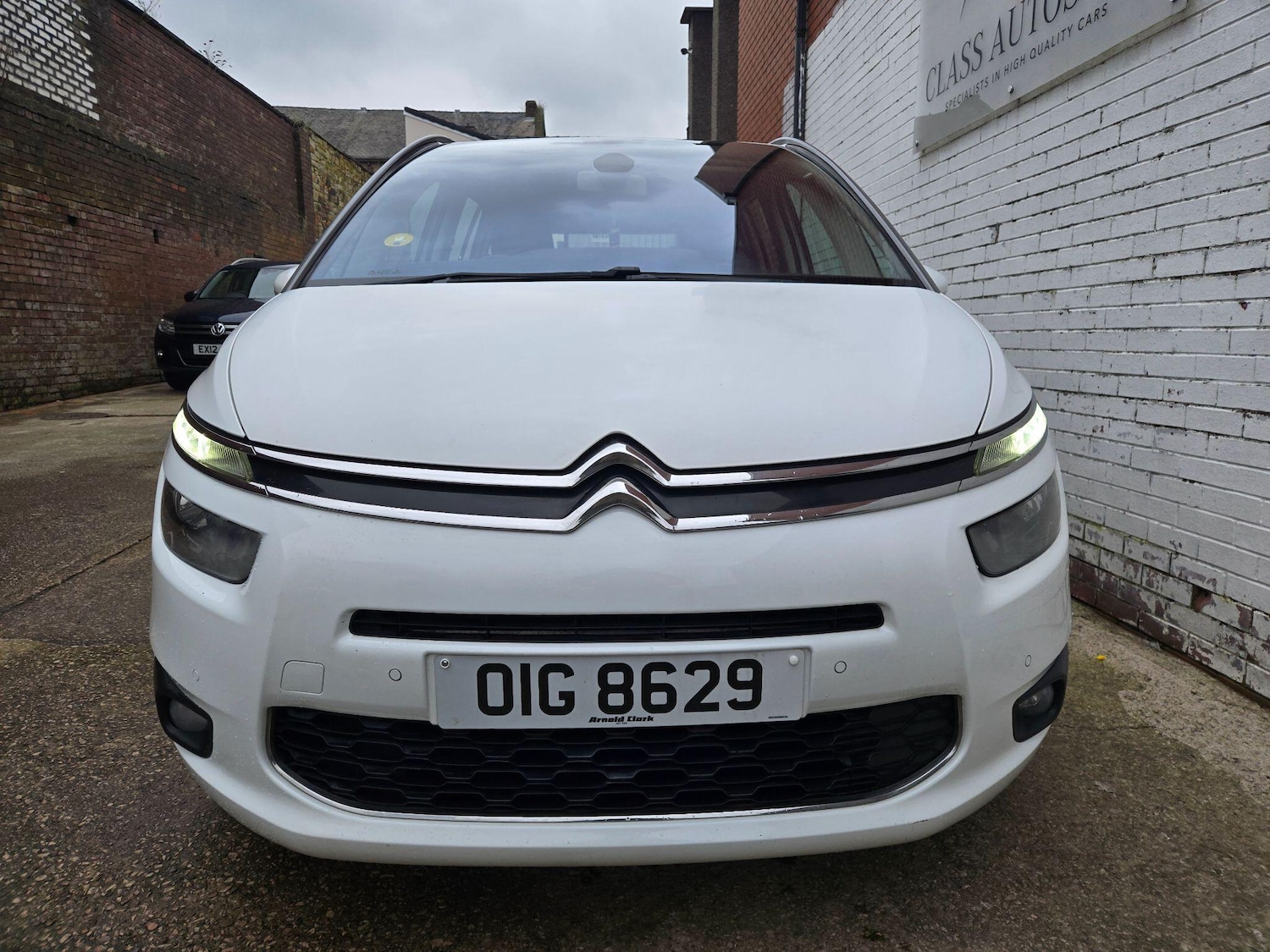 Used Citroen Grand C4 Picasso 2015 for sale - 77611727: Photo 2